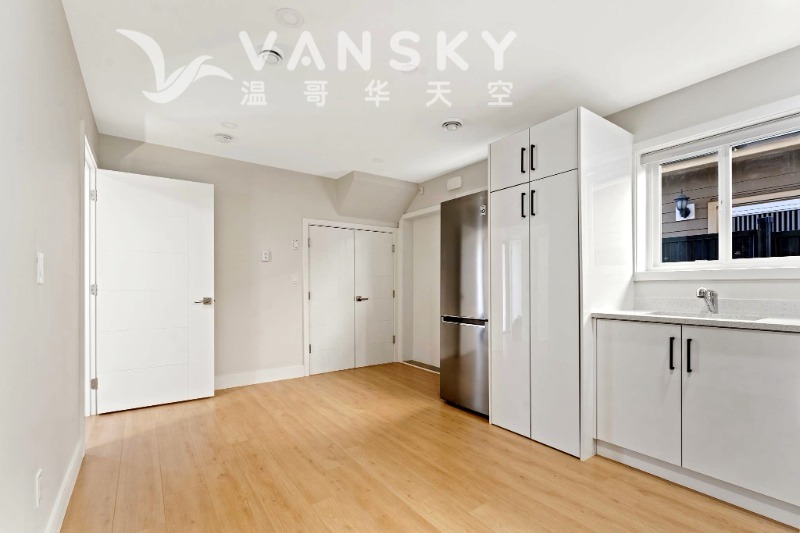 260329003753_6080 FIRST FLOOR BIG LIVING ROOM_副本.jpg